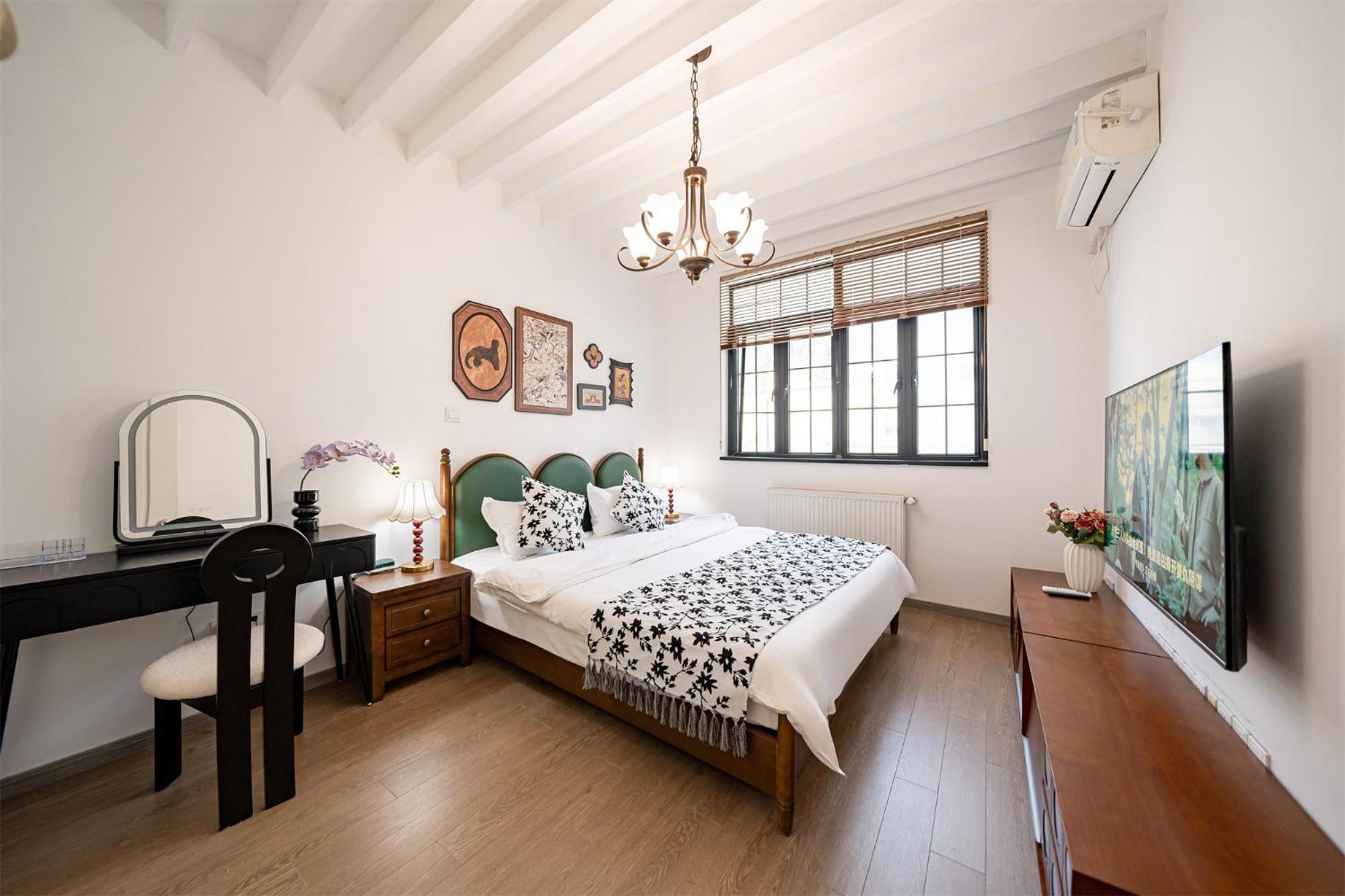Appartement Lingju - Sinan Mansion Branch Shanghai